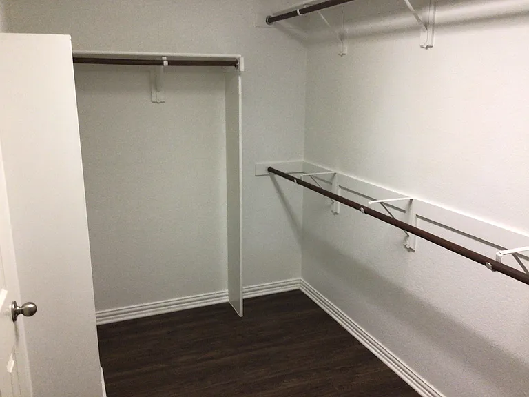 823 Fleetwood Cove Dr — Photo 19