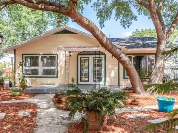 1517 35th Ave N, Saint Petersburg, FL 33704
