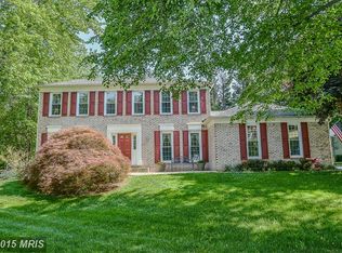 3014 Heritage Farm Ct, Herndon, VA 20171