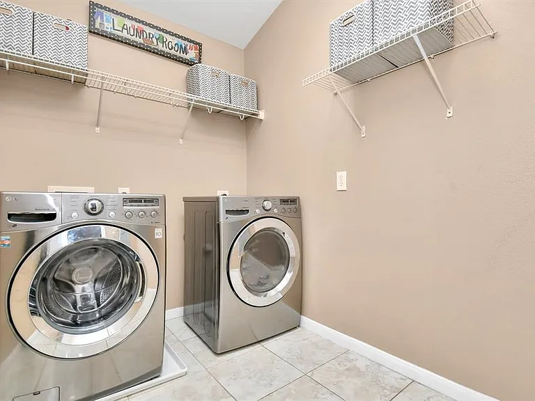 1215 Lavender Shade Ct — Photo 20
