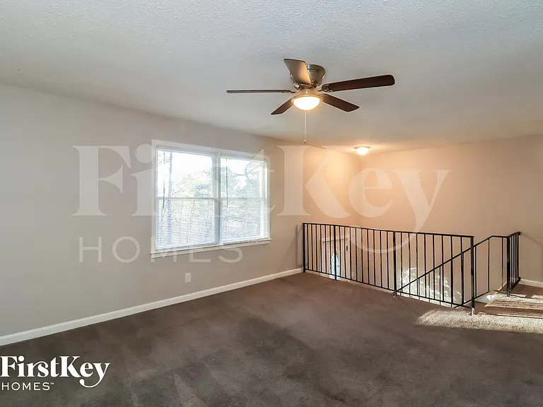 55 Grant Dr NW — Photo 2