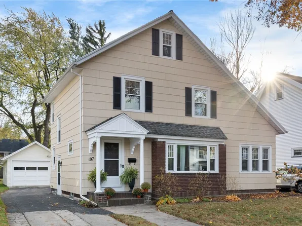 107 Wimbledon Rd, Rochester, NY 14617