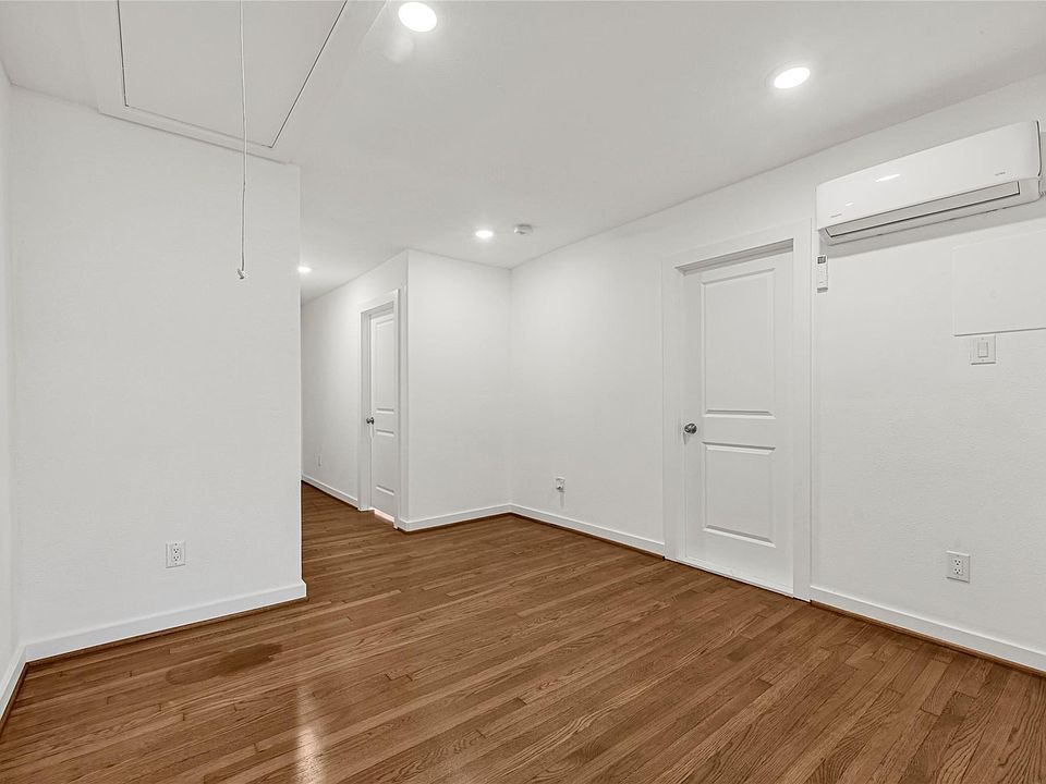 1st image of 6620 Lawndale St APT 3