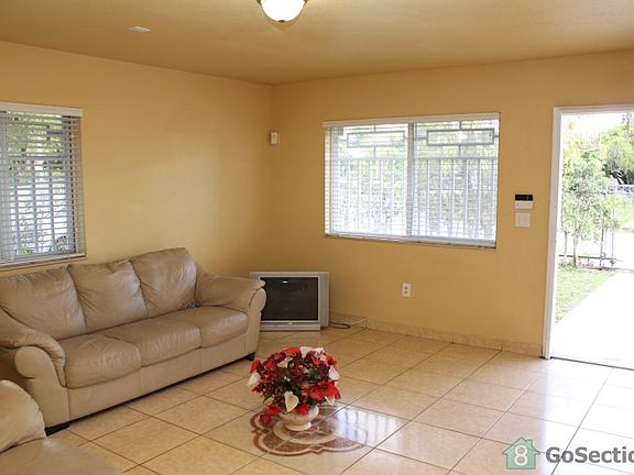 4th image of 1690 NW 123rd St