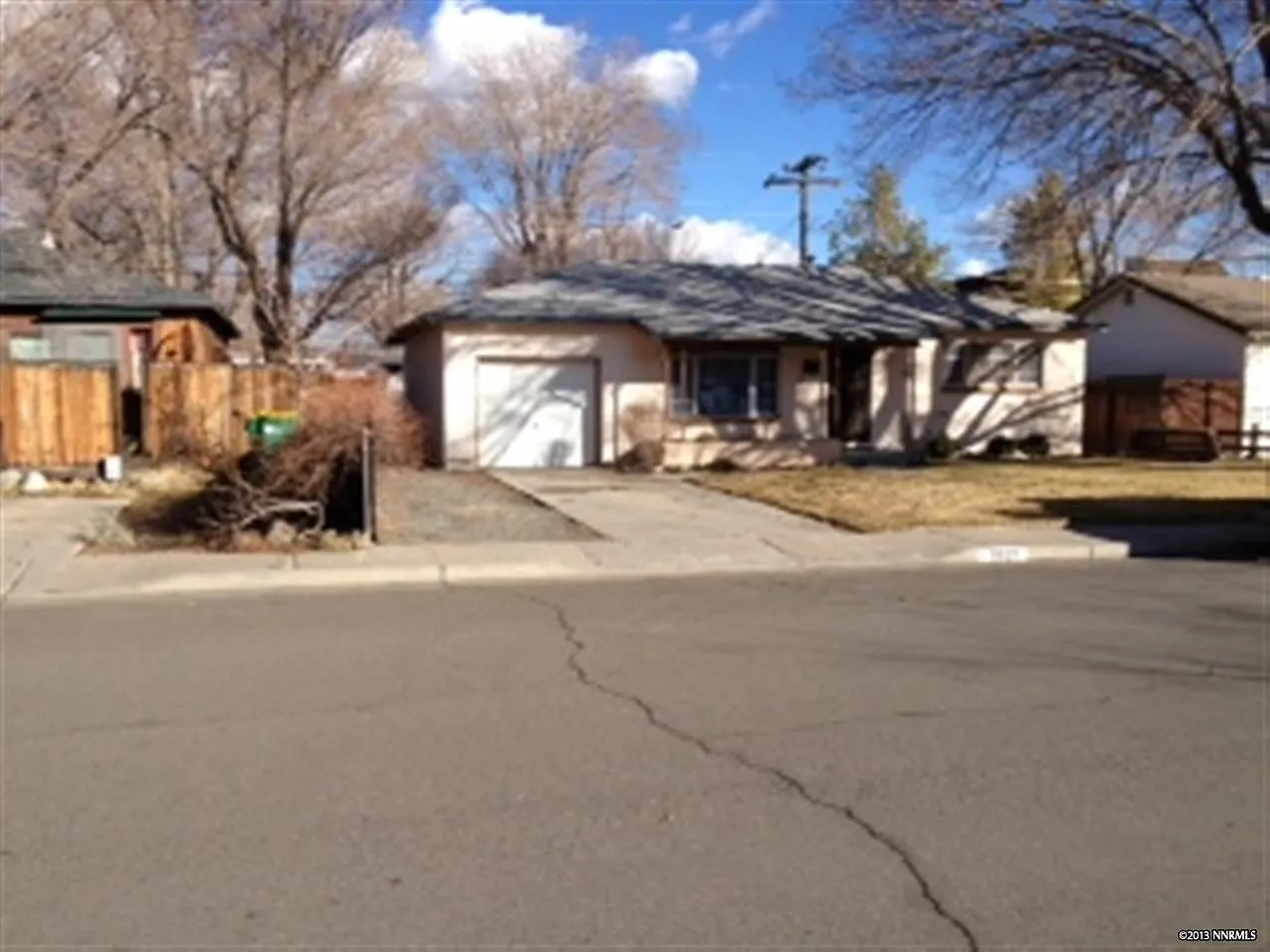 1827 N Nevada St photo 1