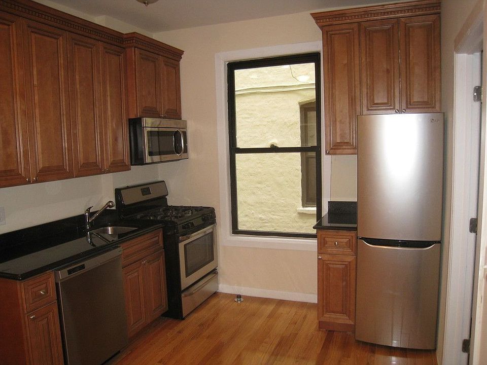 1st image of 31-27 34th St #3B
