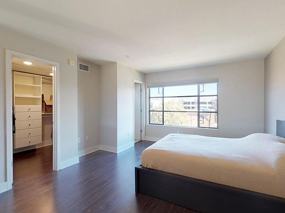 4th image of 350 E Mission St Unit 223