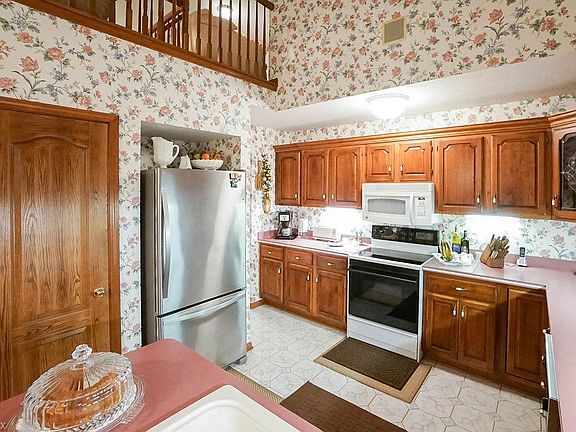 5th image of 14698 Windsor Castle Ln