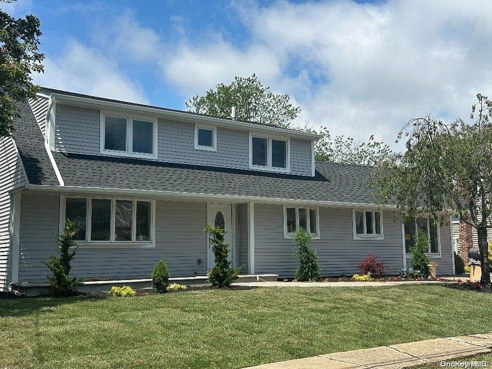 1st image of 540 Everdell Avenue