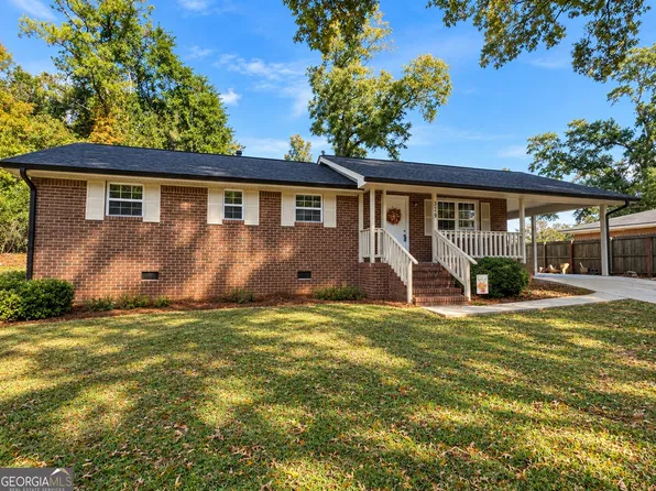 329 Dale Dr, Griffin, GA 30223