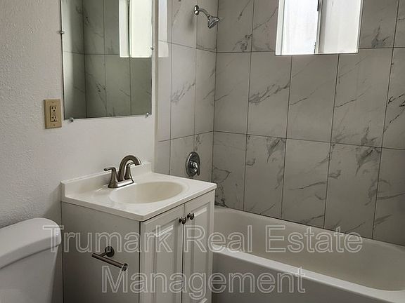 5th image of 325 W Lomita Ave APT 6