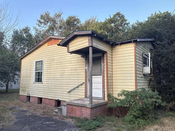 603 Pearl St, Baytown, TX 77520