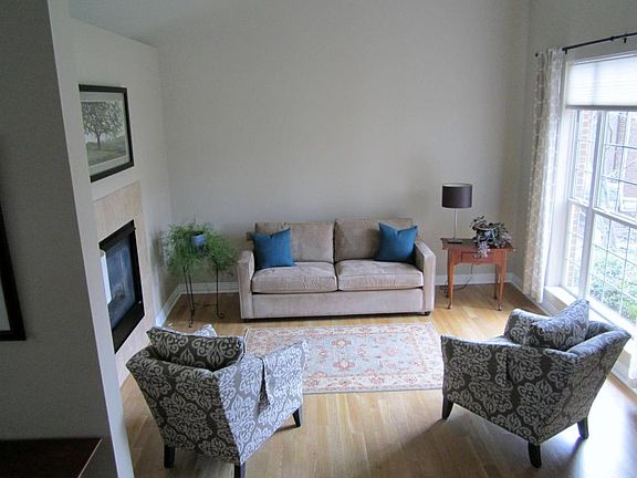 4th image of 7790 Sefton Park Dr