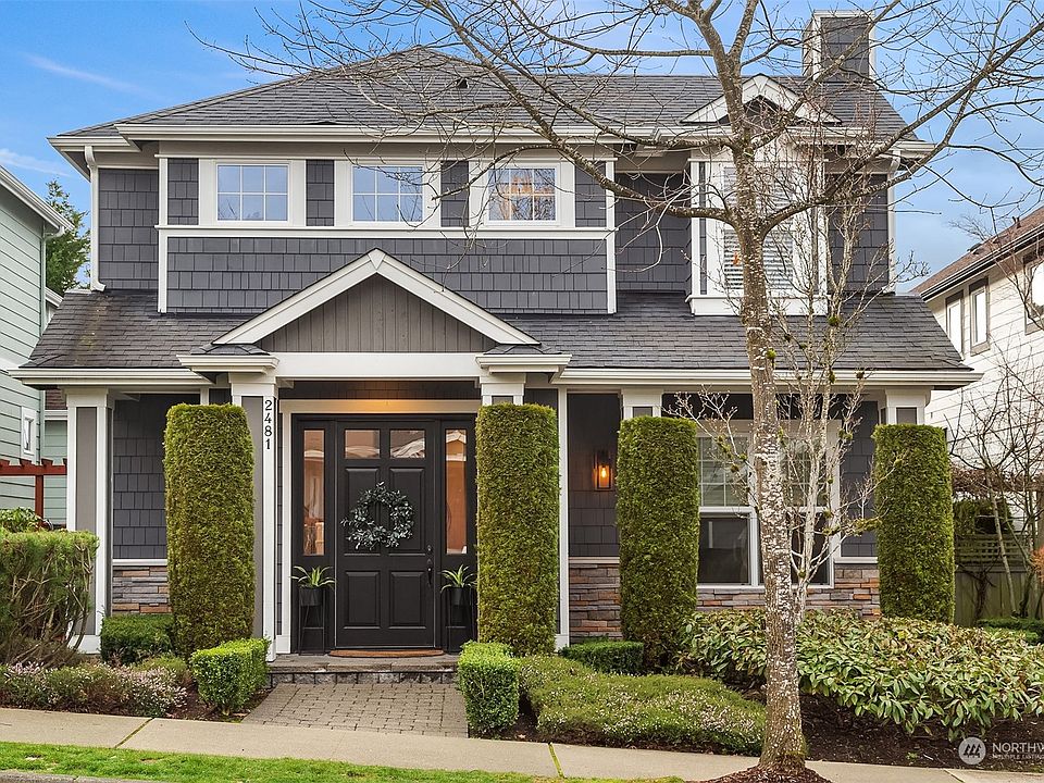 1st image of 2481 30th Avenue NE