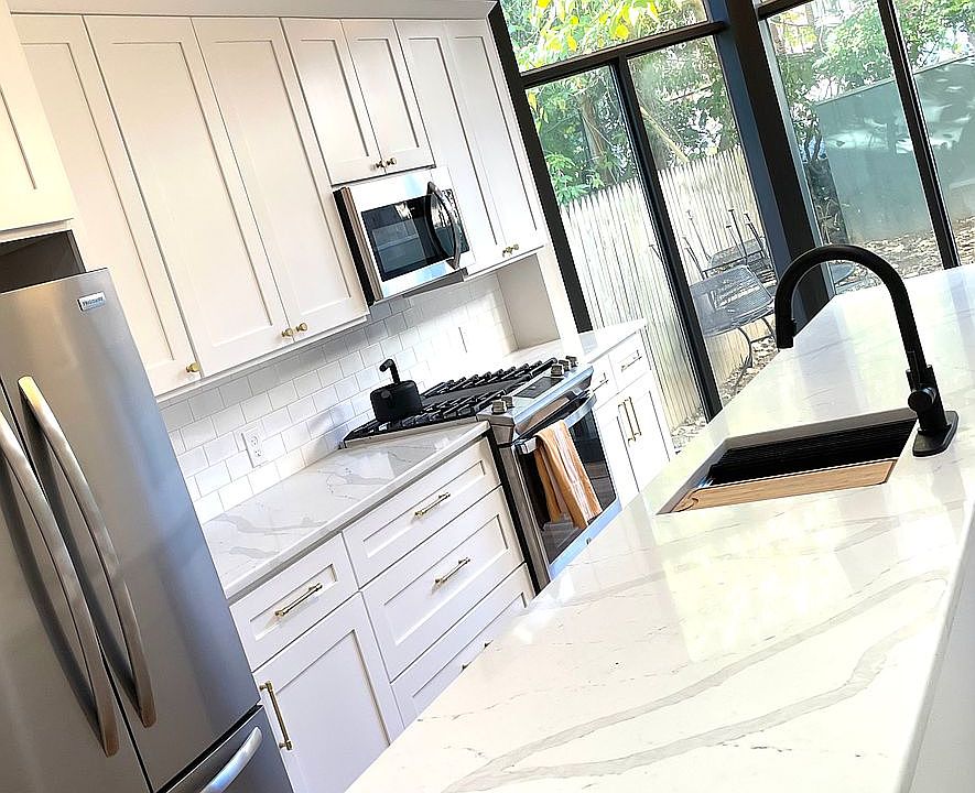New kitchen