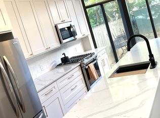 4215 Regent Sq, Philadelphia, PA 19104