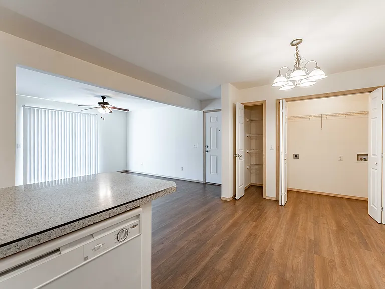 Battlefield Park Apartments — Photo 47