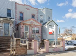 3004 90th St, East Elmhurst, NY 11369