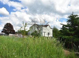 450 Kerr Dr, Beaver, PA 15009