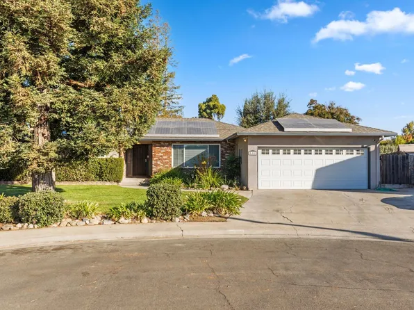 500 Fir Ct, Ripon, CA 95366