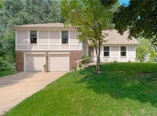 9016 W 48th Ter, Merriam, KS 66203