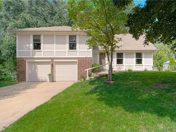 9016 W 48th Ter, Merriam, KS 66203