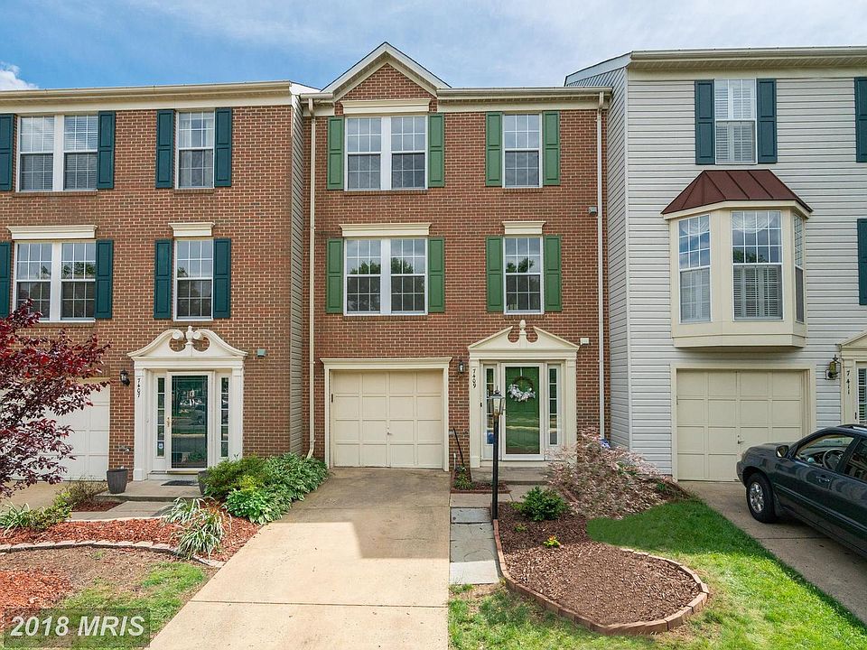 1st image of 7409 Gadsby Sq