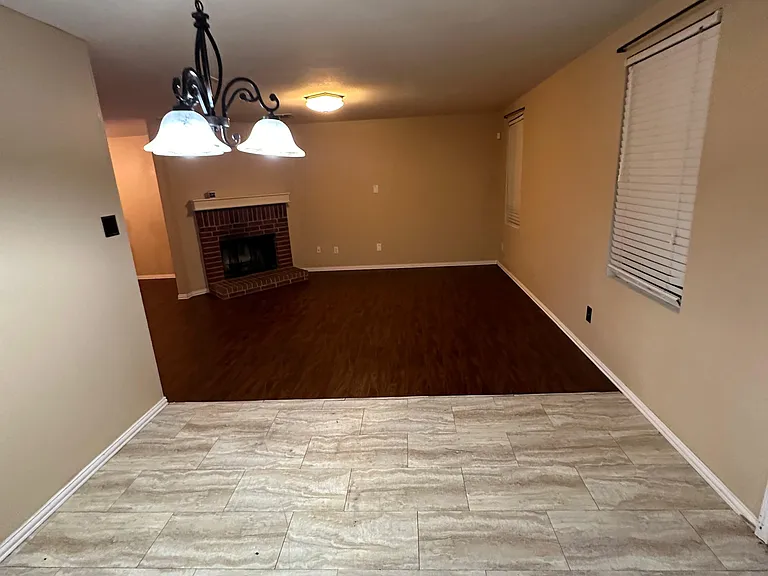 9233 Cheswick Dr — Photo 6
