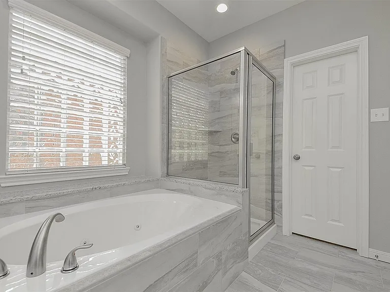 23751 River Place Dr — Photo 25