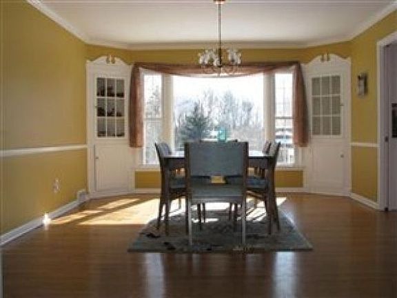 4th image of 29326 Gates Mills Blvd