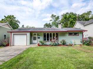 1425 Elm St, St Charles, IL