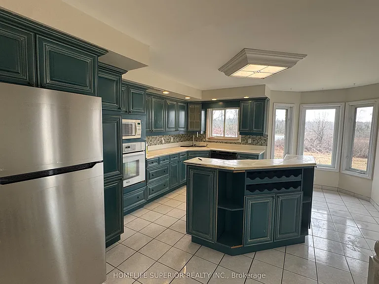 21 McCann Cres — Photo 6
