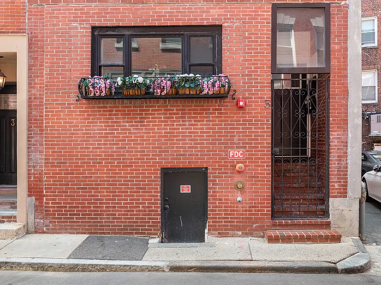 5 Garden Court St #2 — Photo 13