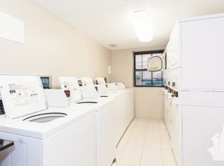 552 W Oakdale Ave #526, Chicago, IL 60657