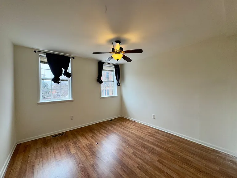 678 Melvin Dr — Photo 18