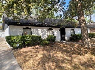 7211 Deep Forest Dr, Houston, TX 77088