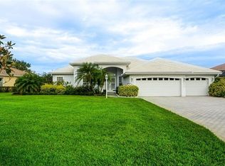 2772 Harvest Dr, Sarasota, FL 34240