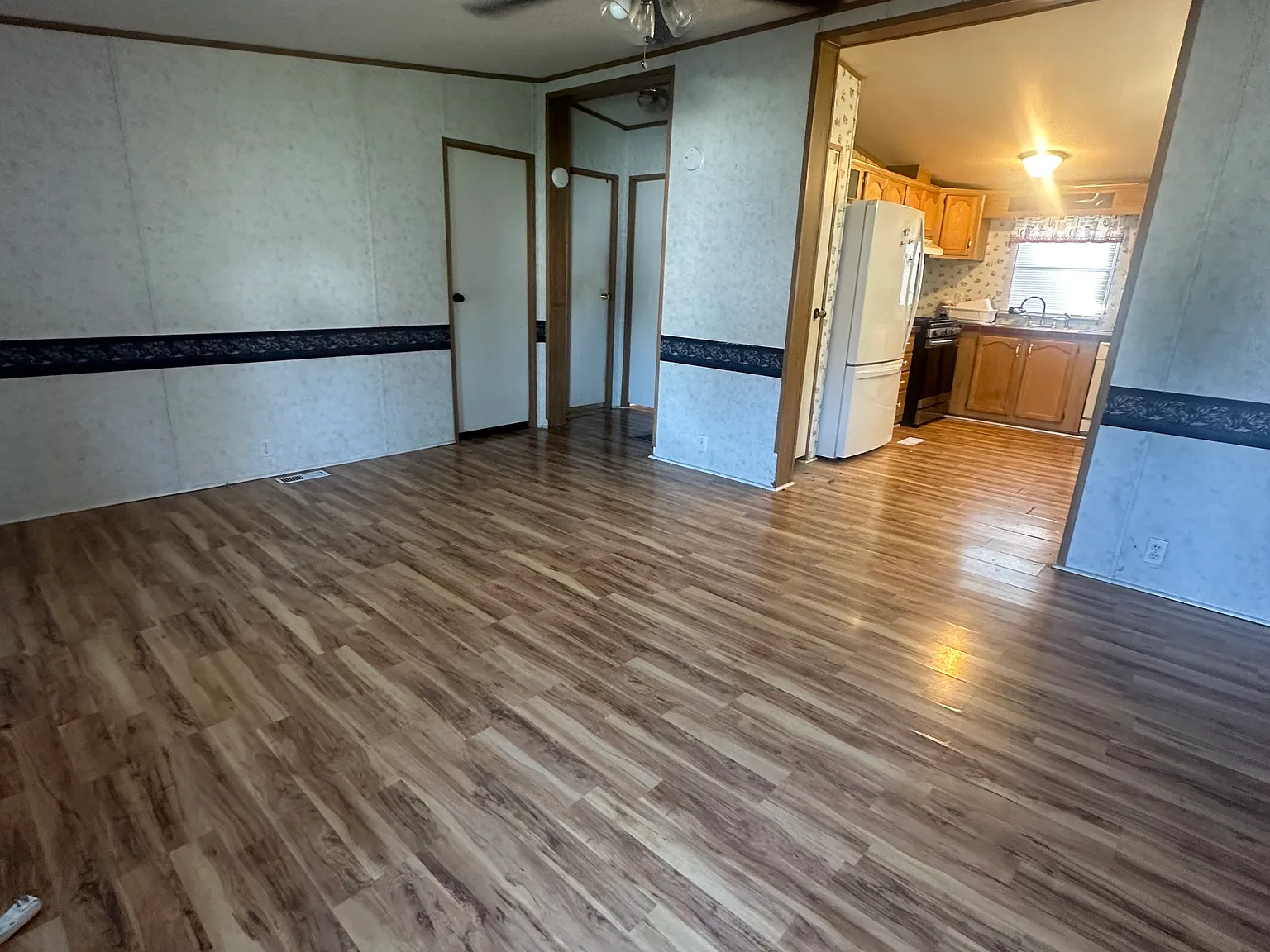 2 bed, 640 sqft, $1,500 — Photo 2