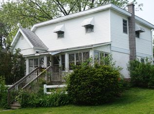 521 Water St, Lake Geneva, WI 53147