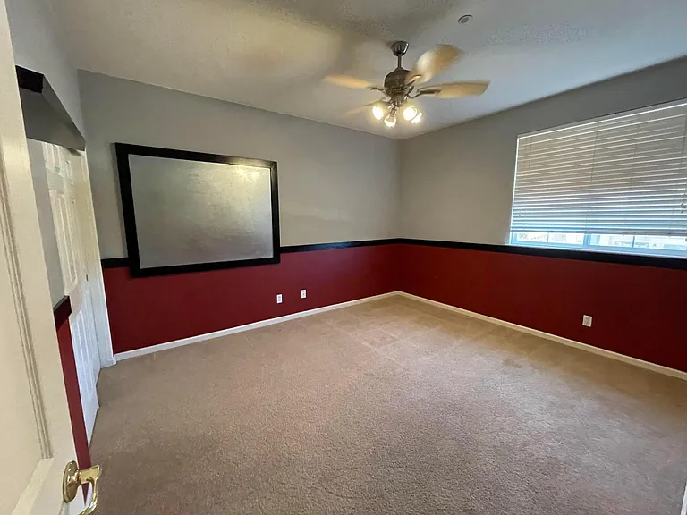 941 Mericrest St — Photo 22