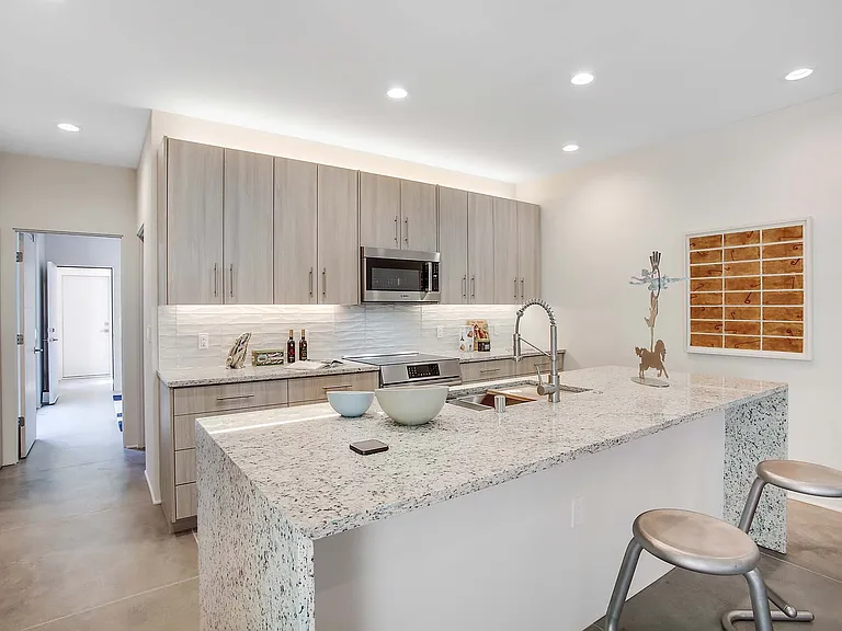 1508 San Patricio Ave SW #1508 SAN PATRICIO AV — Photo 35