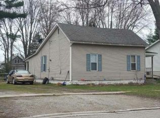 216 Sherman St, Blissfield, MI
