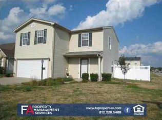 2904 Ohunter Ave, Newburgh, IN 47630