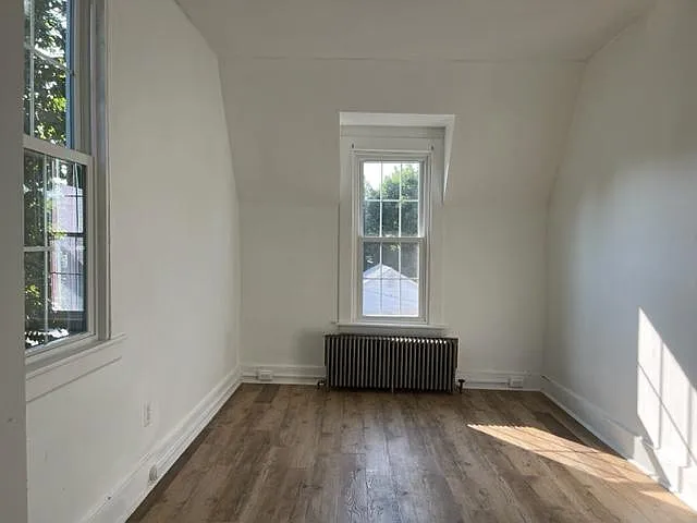 101 Eastern Ave — Photo 10