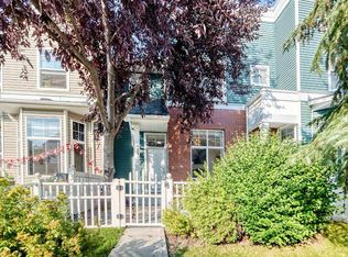 252 McKenzie Towne Line SE, Calgary, AB T2Z4G3
