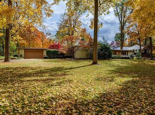 17 Tweedy Ln, Anderson, IN 46012
