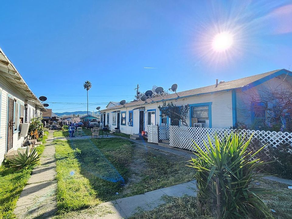 1st image of 524 E Fresno St