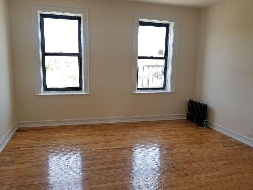 1st image of 911 McLean Ave APT C8