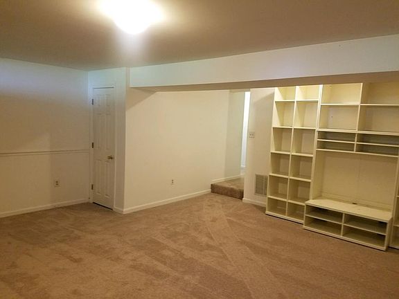 4th image of 1829 Still Pond Way