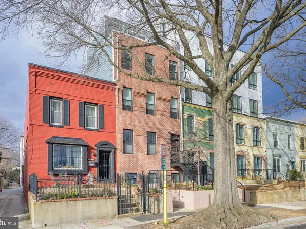 1308 L St SE Unit Penthouse 4, Washington, DC 20003